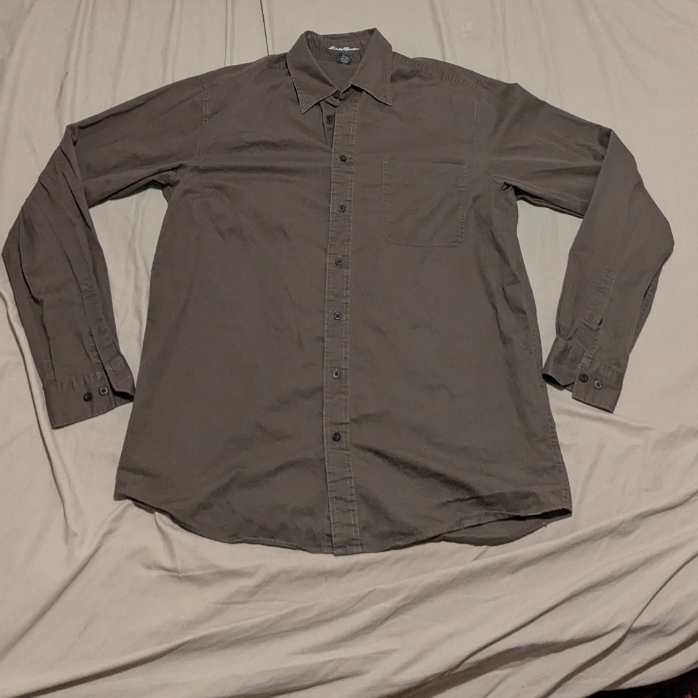 Eddie Bauer Large Olive Button Up